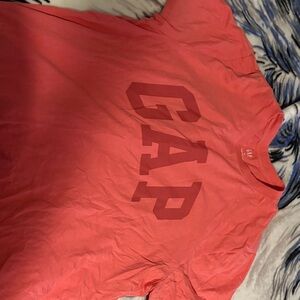 GAP Coral Tee with Logo